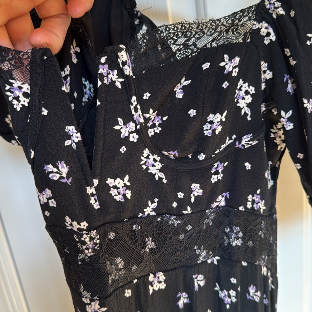 Forever 21 Black Floral Maxi Dress - Picture 3 of 14